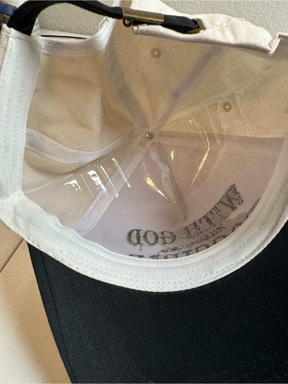NWT Women’s Trucker Hat Cream and Black Embroidered With God All Things Possible - Picture 5 of 5